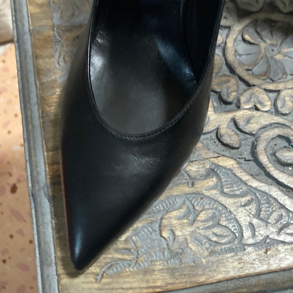 Saint Laurent Black Heeled Pumps - Picture 5 of 13